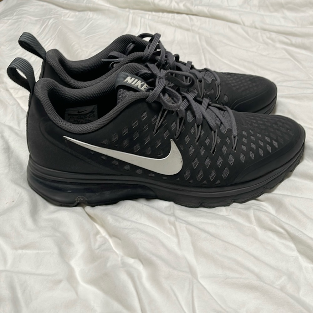 Men’s Blue 9.5 Nike Air Max